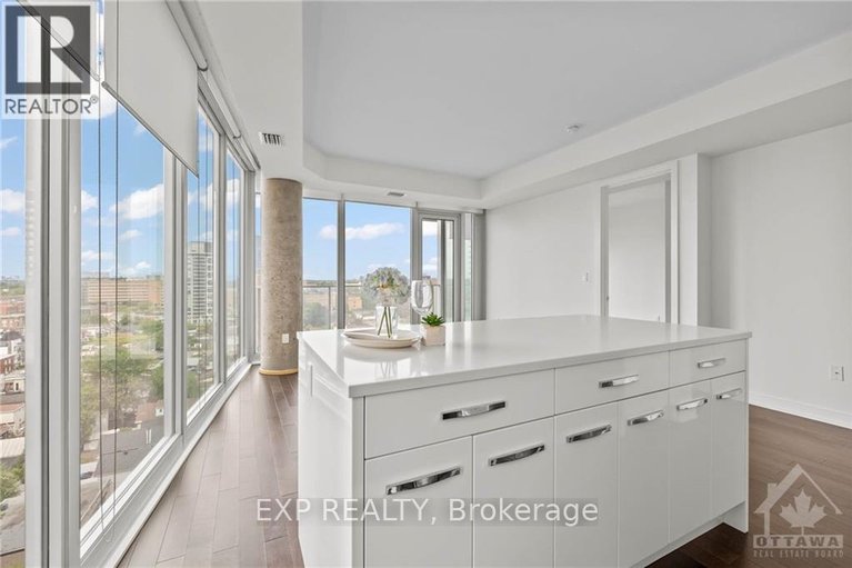 29472915/1107-111-champagne-avenue-s/west-centre-town/ottawa/ontario/K1S5V3_11