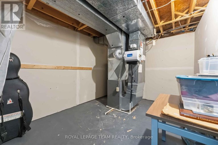 29639802/19-hackett-street/hunt-club-woods/ottawa/ontario/K1V0P9_40