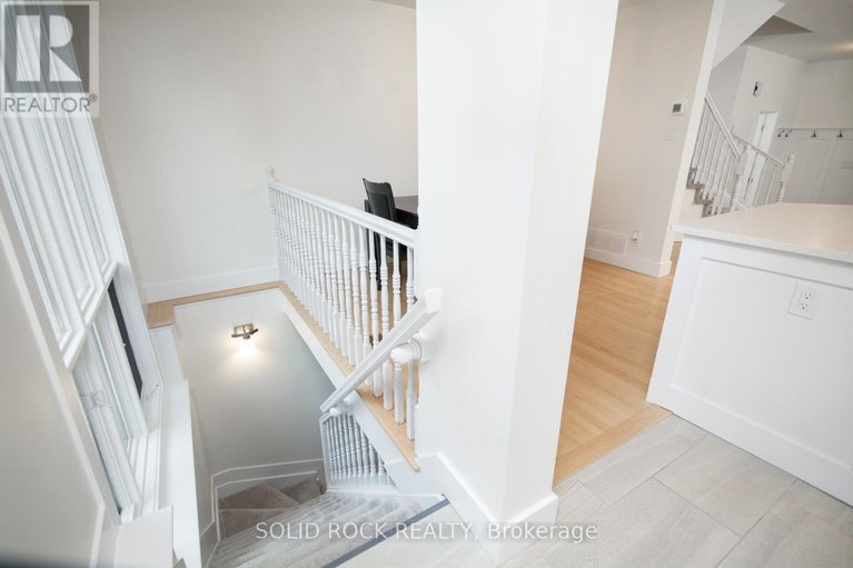 28935988/119-kincardine-drive/glencairnhazeldean/ottawa/ontario/K2V1B1_28