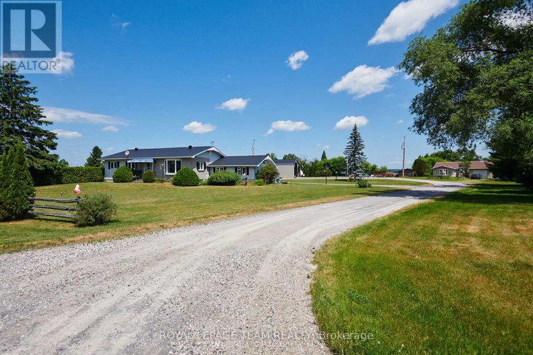 28525905/9-castleford-church-lane/horton-twp/horton/ontario/K7V3Z8_3