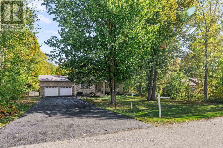 28943379/3309-wild-cherry-drive/osgoode/ottawa/ontario/K0A2W0_48