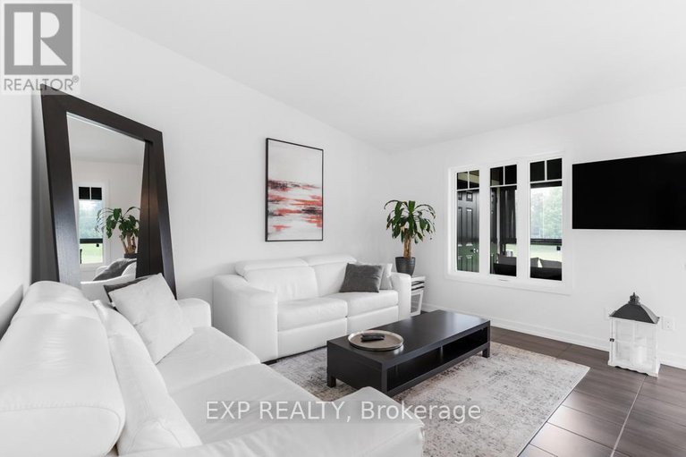 29037170/225-292-masters-lane/town-of-rockland/clarence-rockland/ontario/K4K0K5_7