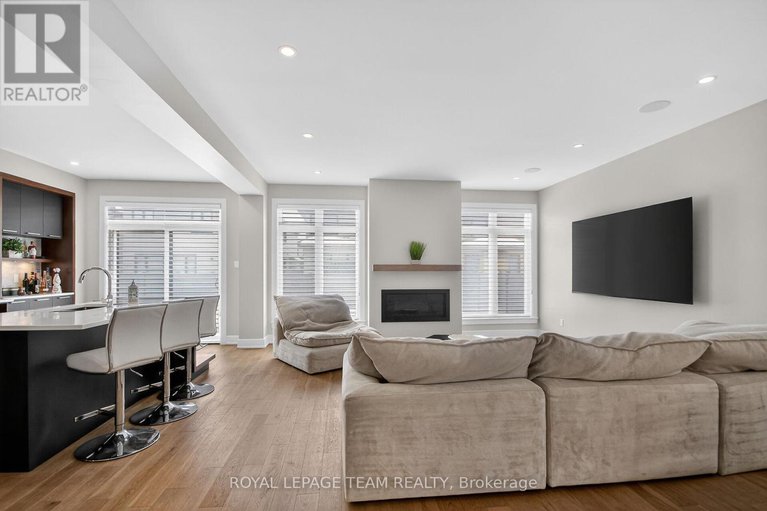 29410673/988-beckton-heights/stittsville-south/ottawa/ontario/K2S2X6_35