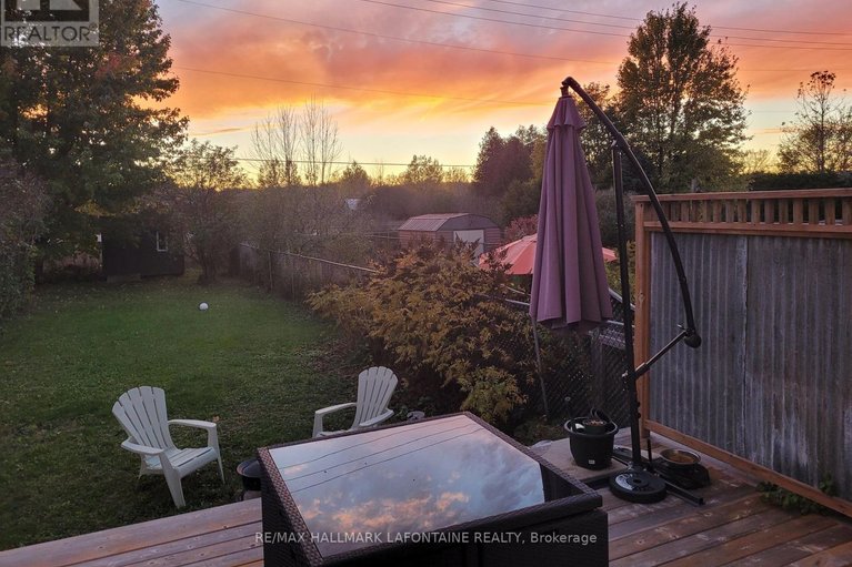 29684615/244-jamieson-street/almonte/mississippi-mills/ontario/K0A1A0_41