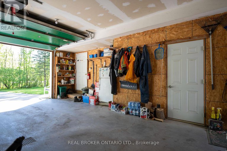 28906806/988-county-44-road/north-grenville-twp-kemptville-south/north-grenville/ontario/K0G1T0_37