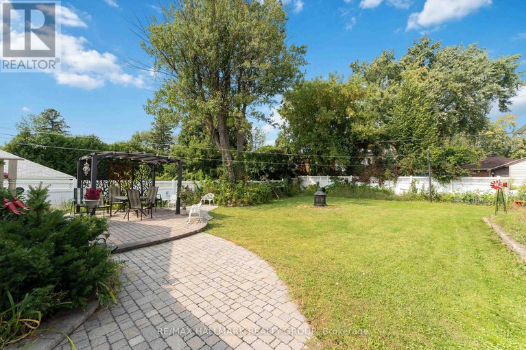 29121150/431-blake-boulevard/vanier/ottawa/ontario/K1K1A9_32