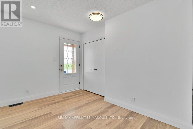 28278854/2140-valley-street/moose-creek/north-stormont/ontario/K0C1W0_4