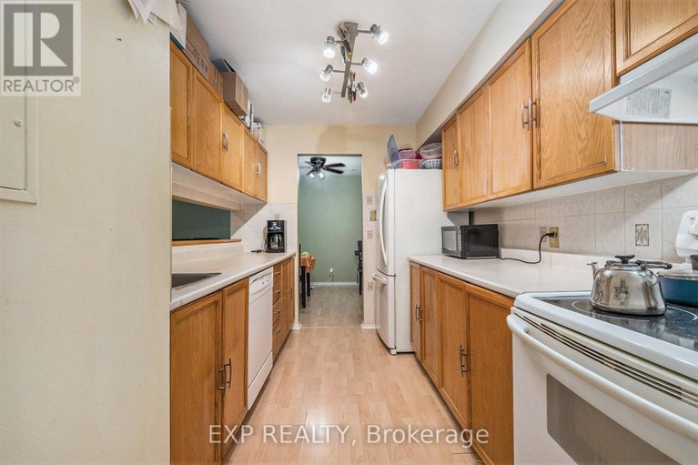 29033561/309-316-savard-avenue/vanier/ottawa/ontario/K1L7S2_7