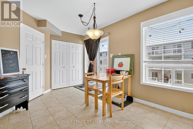 29094063/145-wharhol-private/westcliffe-estates/ottawa/ontario/K2H1G5_28