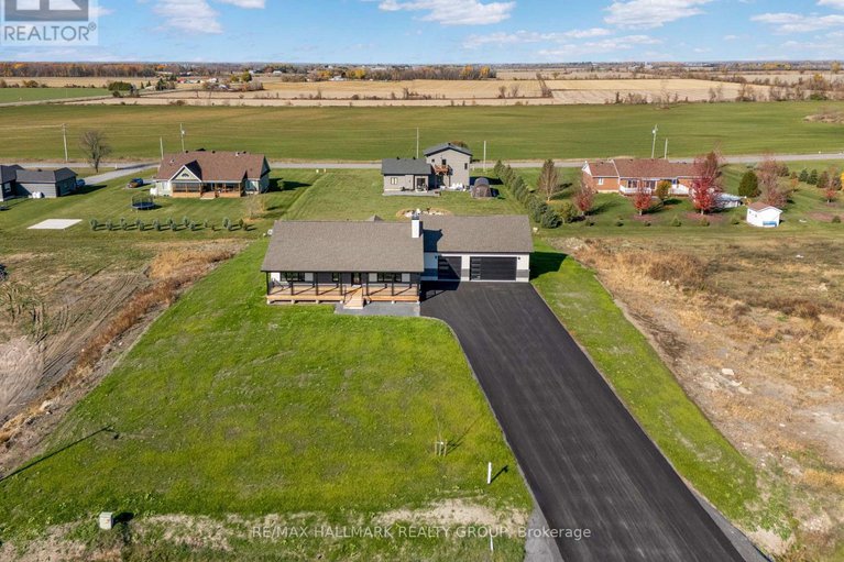 29131467/208-trudeau-crescent/russell-twp/russell/ontario/K4R1E5_28