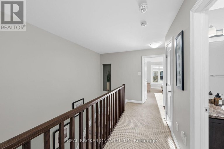 29464895/792-cedar-creek-drive/blossom-parkkemp-parkfindlay-creek/ottawa/ontario/K1T0M6_19