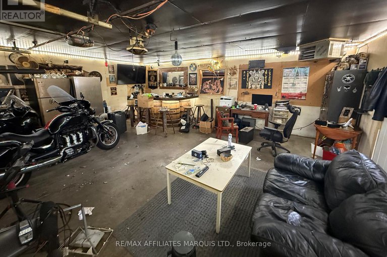 29326342/18221-rene-street/south-glengarry-charlottenburgh-twp/south-glengarry/ontario/K0C2J0_26