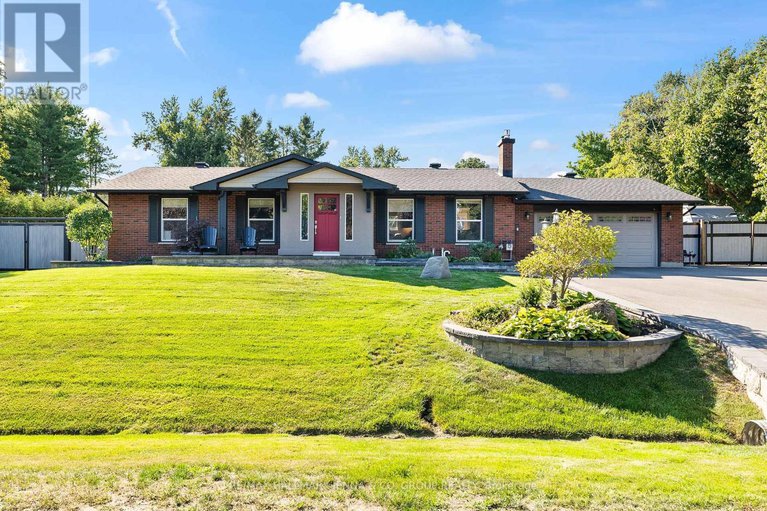 28864711/6577-michelangelo-court/north-gower/ottawa/ontario/K0A2T0_2