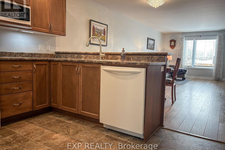 29493272/182-elk-street/renfrew/renfrew/ontario/K7V1A0_4