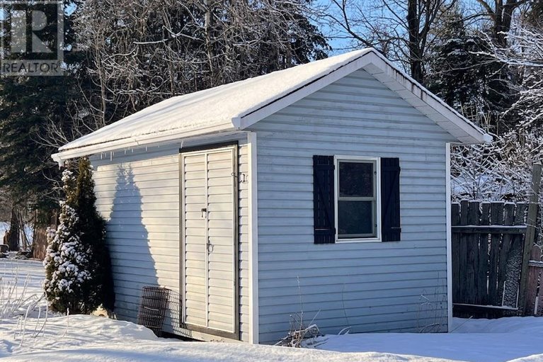 29504497/2082-sandy-hill-road/lorignal/champlain/ontario/K0B1K0_4