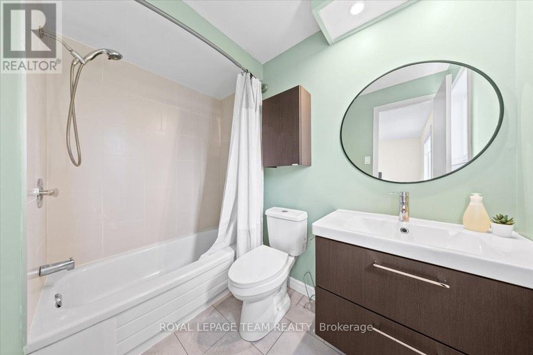 28637798/13-kedgewick-court/tanglewood/ottawa/ontario/K2G4M9_33