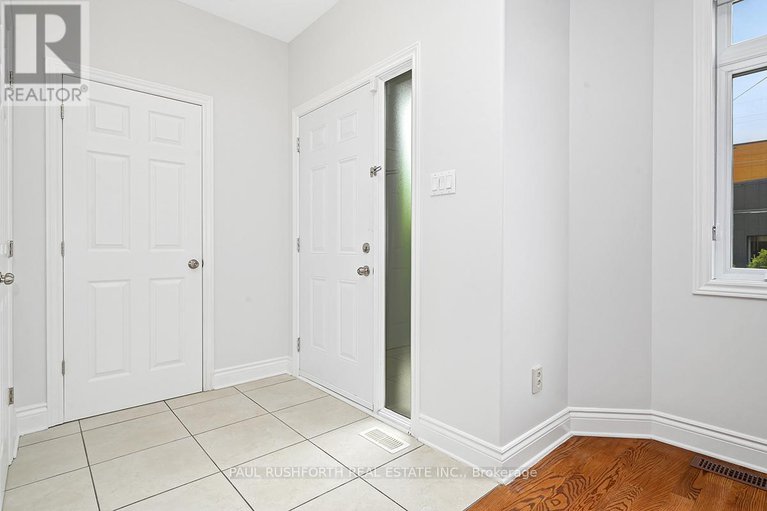 28430488/326-woodroffe-avenue/woodroffe/ottawa/ontario/K2A3V5_4