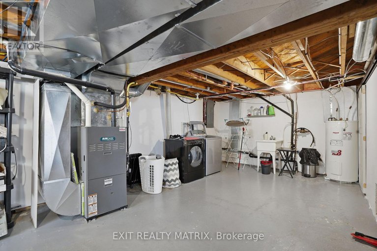 29432668/635-front-road-w/lorignal/champlain/ontario/K0B1K0_24