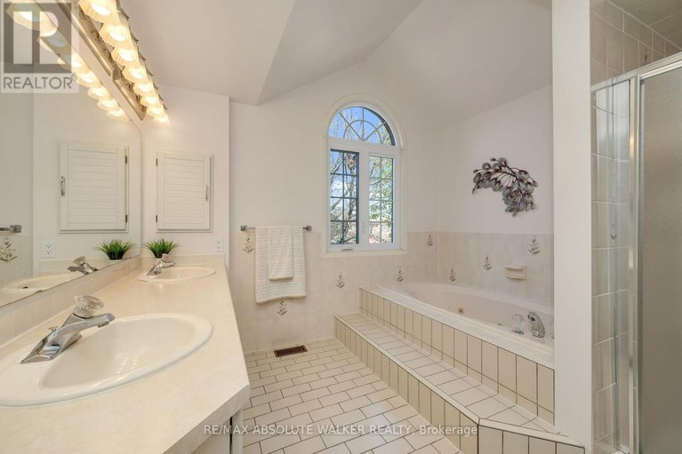 28341940/1901-montereau-avenue/chapel-hill/ottawa/ontario/K1C5W9_19