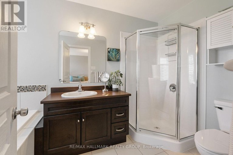 28645082/32-mccooeye-lane/stittsville-central/ottawa/ontario/K2S1B9_31