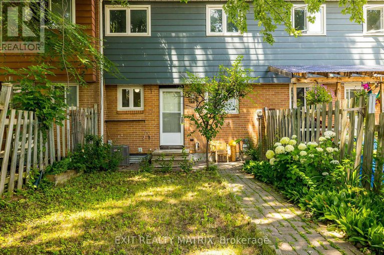 28643711/968-meadowlands-drive/carleton-heights/ottawa/ontario/K2C0K3_34