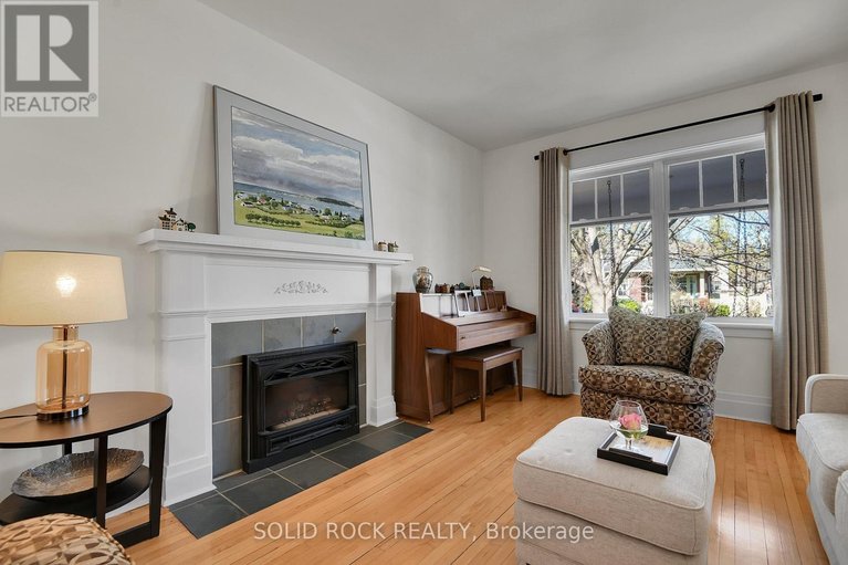 29670160/32-clarendon-avenue/ottawa-west/ottawa/ontario/K1Y0P2_8