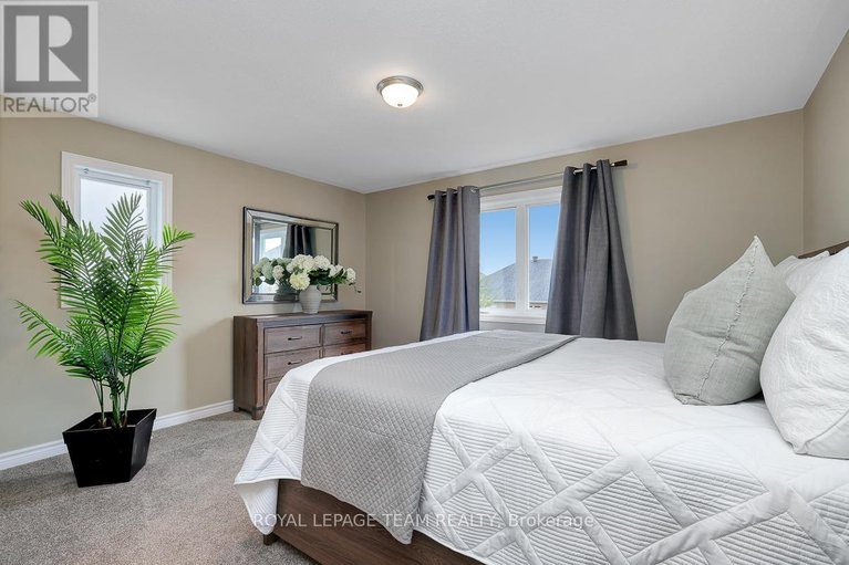 29594143/254-tewsley-drive/riverside-southgloucester-glen/ottawa/ontario/K1V0Y6_20