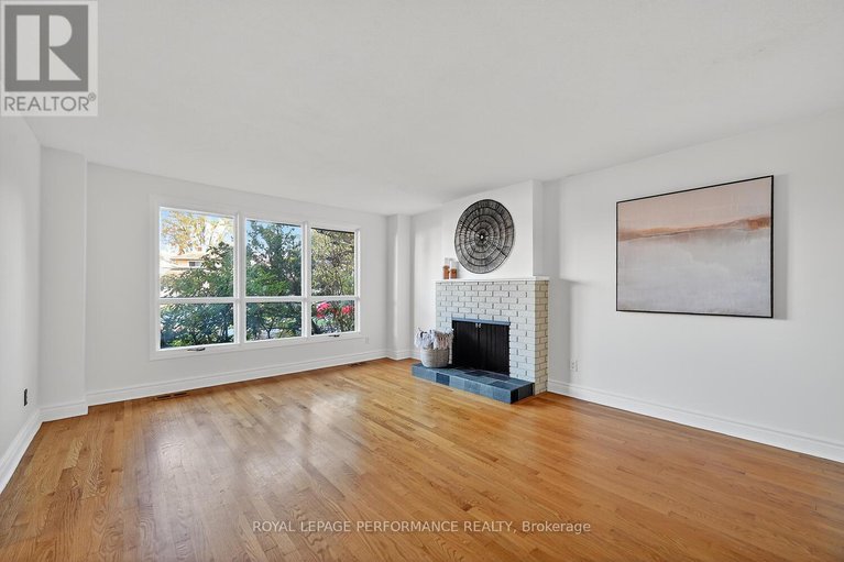 29046613/19-ancroft-court/tanglewood/ottawa/ontario/K2G4A5_3