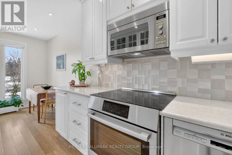 29413276/9-forsyth-lane/crystal-beach/ottawa/ontario/K2H9H1_27