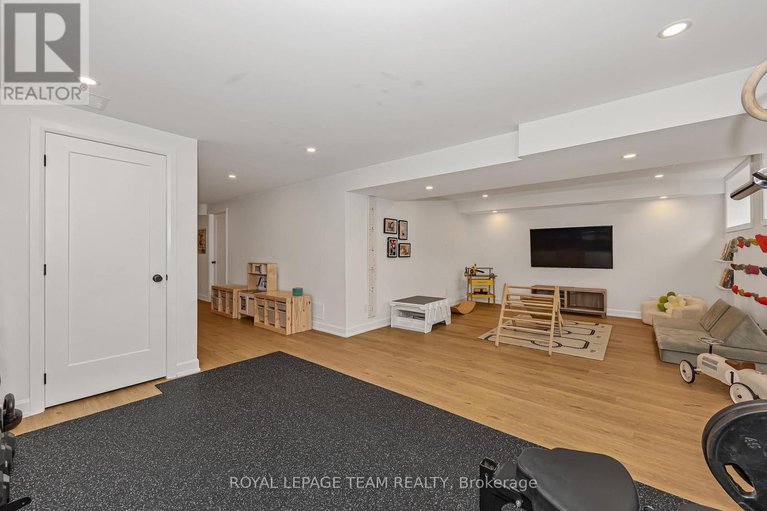 28583920/726-coast-circle/mahogany-community/ottawa/ontario/K4M0N2_41