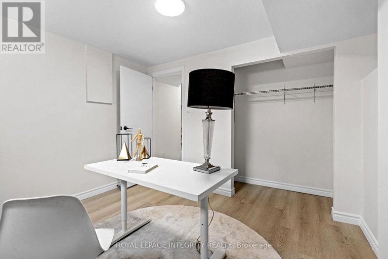 29579805/6368-viseneau-drive/chateauneuf/ottawa/ontario/K1C2J2_25