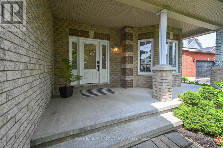 28556106/105-sirocco-crescent/stittsville-north/ottawa/ontario/K2S2C9_2