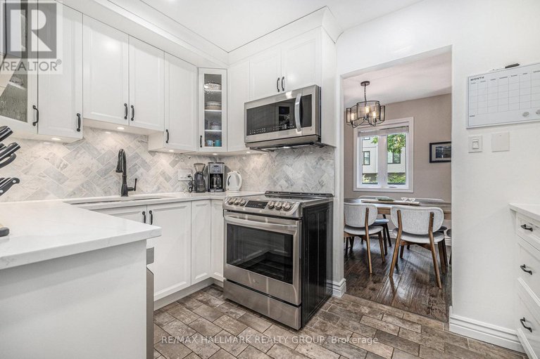 28525097/13-817-high-street/britannia-heights/ottawa/ontario/K2B6C3_11
