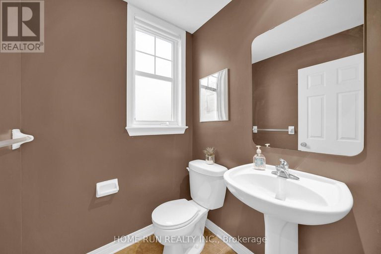 29106272/517-devonwood-circle/blossom-parkkemp-parkfindlay-creek/ottawa/ontario/K1T4E4_26