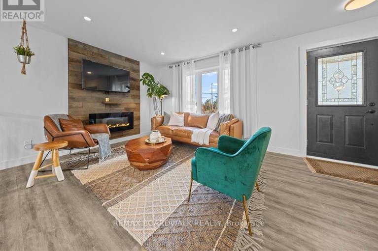 29519849/2462-dunning-road/cumberland-west/ottawa/ontario/K0A3E0_6