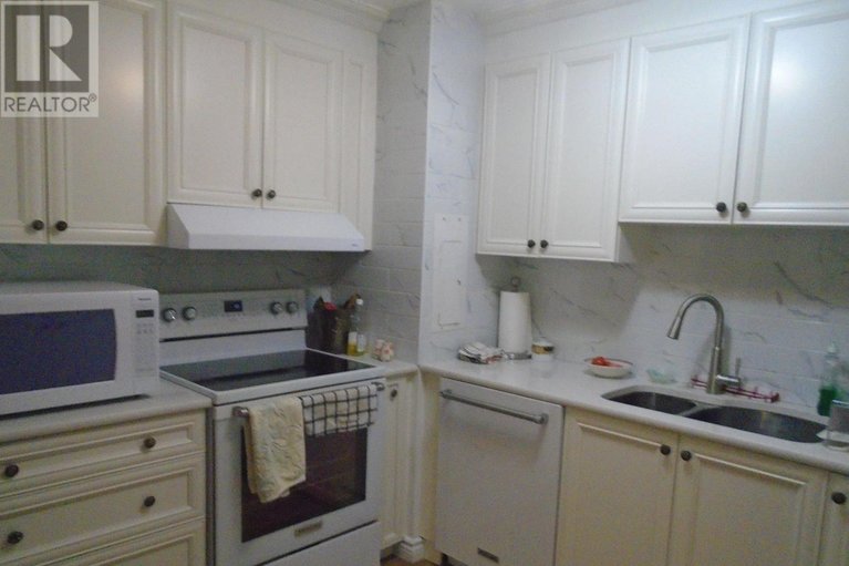 29061214/414-2951-riverside-drive-n/mooneys-bayriverside-park/ottawa/ontario/K1V8W6_5