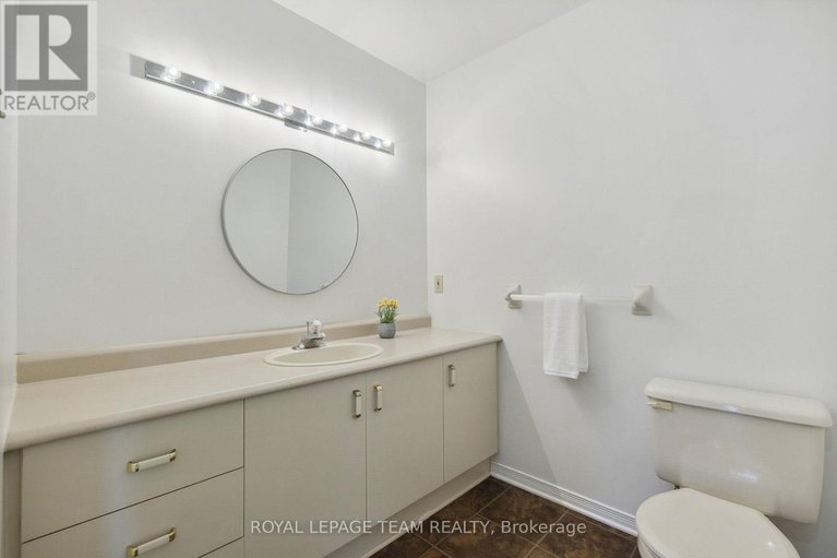 28499576/8665-russell-road/navan/ottawa/ontario/K4B0J7_22