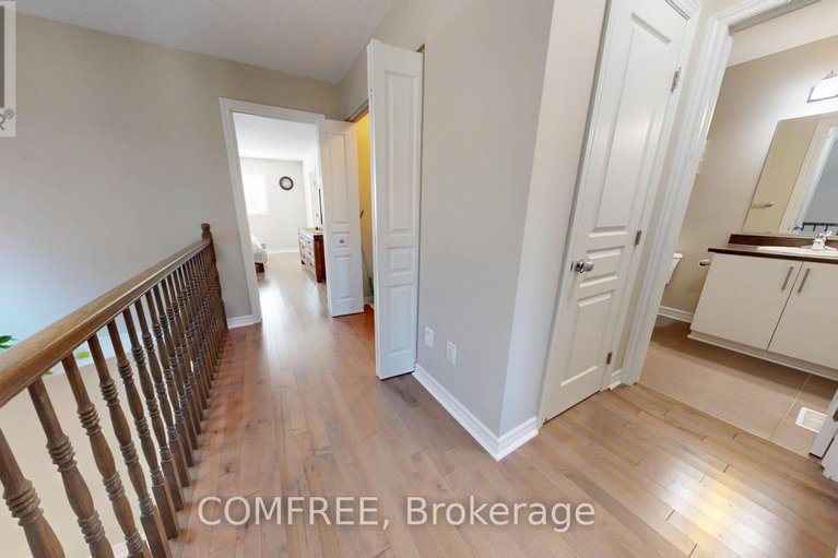 28955201/433-barrick-hill-road/emerald-meadowstrailwest/ottawa/ontario/K2M0H7_13