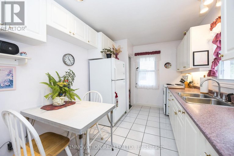 28584986/113-king-george-street/overbrookcastle-heights/ottawa/ontario/K1K1V2_15