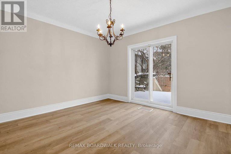 29248838/11-cameron-avenue/old-ottawa-south/ottawa/ontario/K1S0W5_10