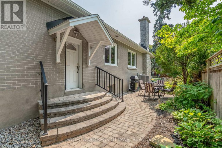 28726493/249-faircrest-road/alta-vistafaircrest-heights/ottawa/ontario/K1H5C9_39