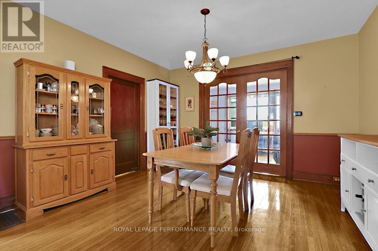 28274254/2043-riverside-drive/faircrest-heights/ottawa/ontario/K1H7X1_6