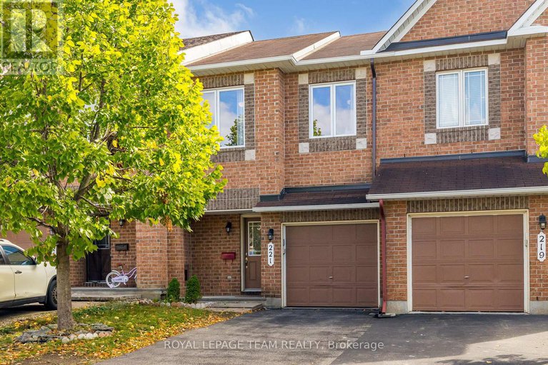 28974298/221-sorento-street/strandherd/ottawa/ontario/K2J0B5_1