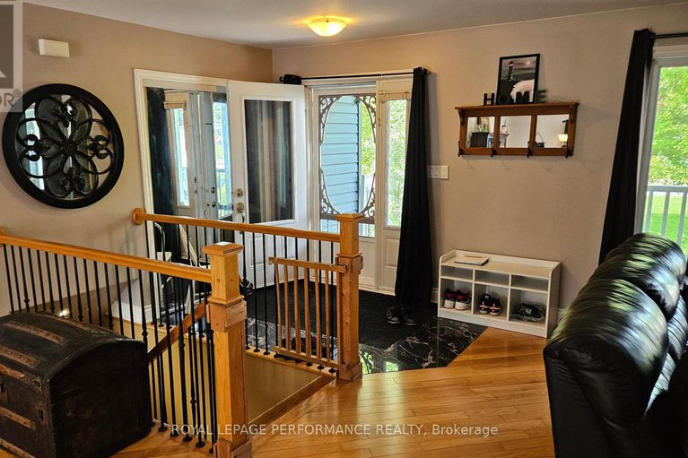 28454654/12332-county-rd-18/south-dundas-williamsburgh-twp/south-dundas/ontario/K0C2H0_28