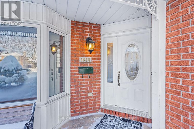 29282717/1040-karsh-drive/hunt-club-park/ottawa/ontario/K1G4M9_7