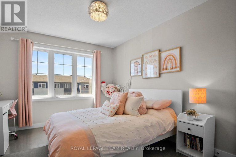 29658061/506-edenwylde-drive/remainder-of-stittsville-area/ottawa/ontario/K2S2K4_38