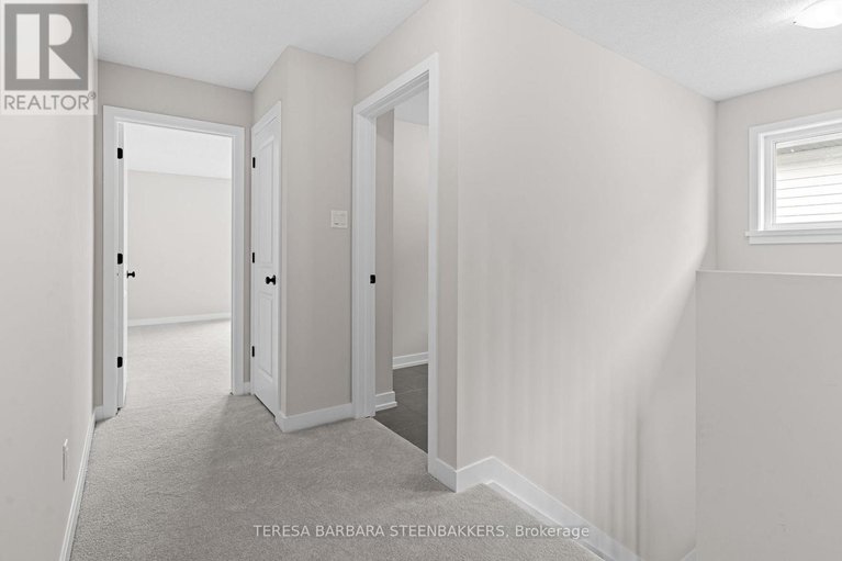 29190985/747-kenny-gordon-avenue-w/riverside-southgloucester-glen/ottawa/ontario/K4M0X9_26