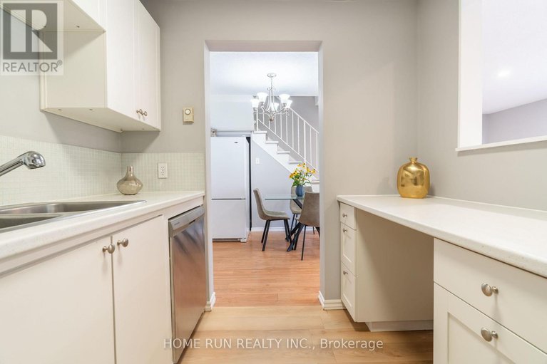 29086340/22-2610-draper-avenue/redwood-park/ottawa/ontario/K2H8X8_8