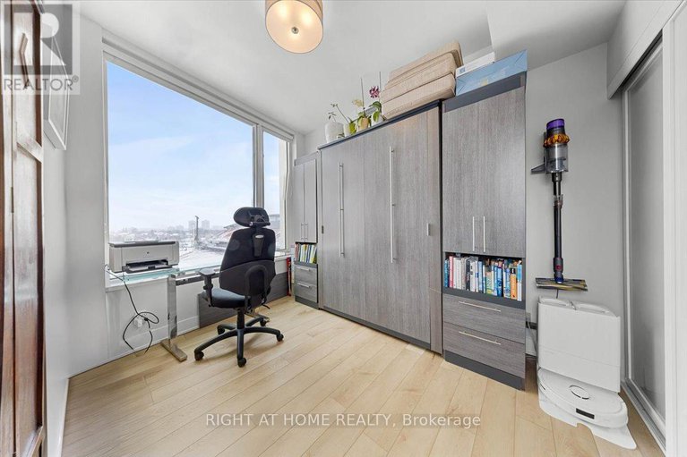 29416126/705-1035-bank-street/glebe/ottawa/ontario/K1S5K3_18