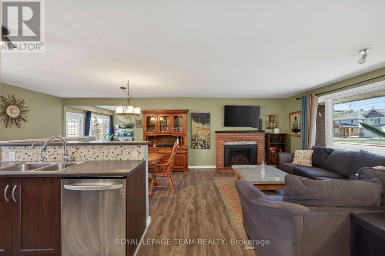 29630491/105-fortune-street/richmond/ottawa/ontario/K0A2Z0_18